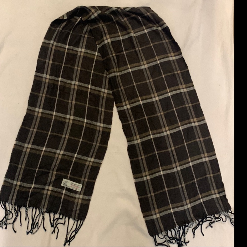 Cashmere feel scarf